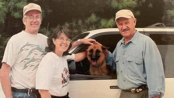 Gene Hackman and Betsy Arakawa s Dog Did Not Die of Hantavirus Doctor Says 974