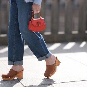 Spring Clogs
