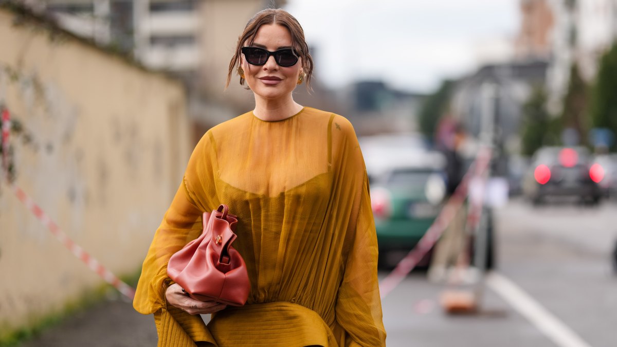 Maxi Dresses for Big Busts