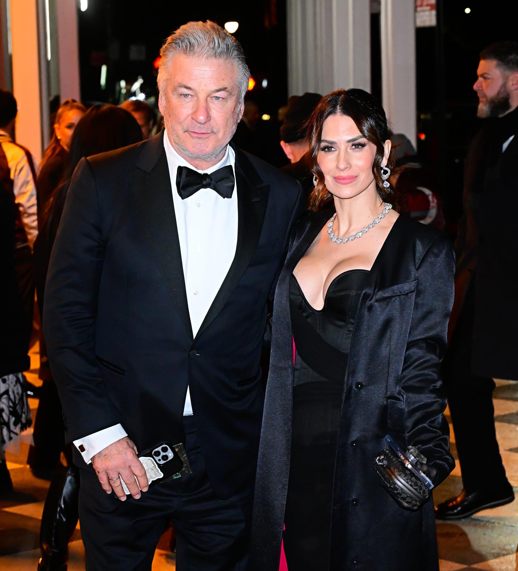 Hilaria Lettering Hilaria Baldwin Thought Something Could Happen to Her, Alec Amid Trial ...
