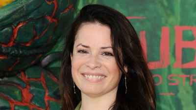 Holly Marie Combs Admits Pretty Little Liars Cast Was More Professional Than Charmed Stars