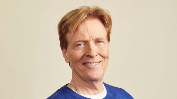 Jack Wagner Says a Generation of Women Is Still Overwhelmed When They See Him in Public