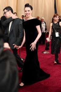 Margaret Quealley and Jack Antonoff look dear on red carpet 2025 Oscars