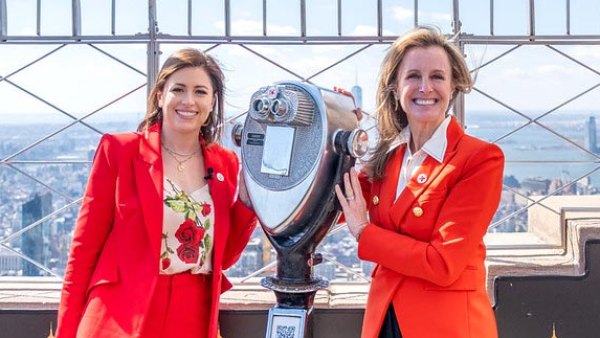 NBC News Chloe Melas Commemorates a Devastating Fire that Destroyed her Home by lighting the Empire State Building