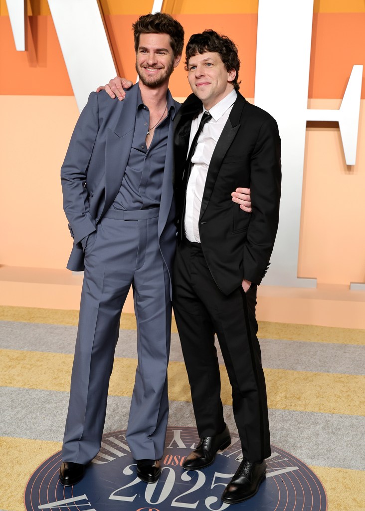 The Social Network Andrew Garfield and Jesse Eisenberg Reunite at the 2025 Vanity Fair Oscar Party