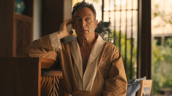 Jason Isaacs Jokes He Mentions Full Frontal Scenes in Every Show Contract After The White Lotus