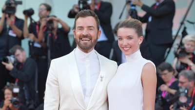 Victoria Beckham Used 400+ Flowers for Nicole Brydon Bloom's Wedding Gown