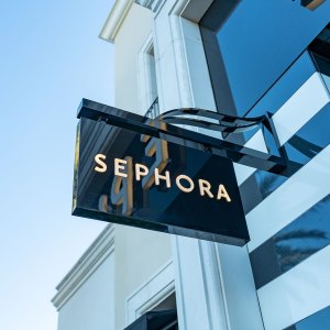 11 Things Celebrities Would Actually Buy From Sephora's Saving Event