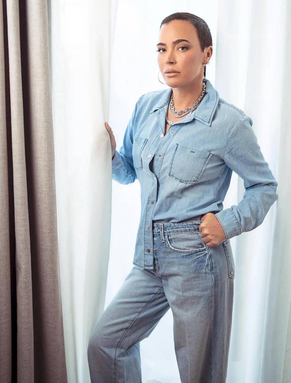 Excl Teddi Mellencamp Would Like to Know Why Shes Still on the Waiting List for Raya