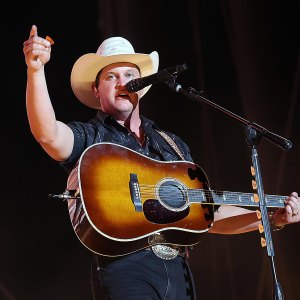 Exclusive Jon Pardi Backstage Pass 606