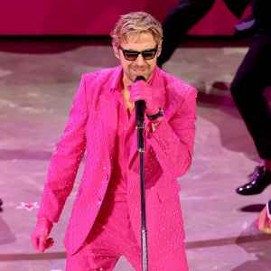 Feature Ryan Gosling Award Shows Have Found Their Groove Again