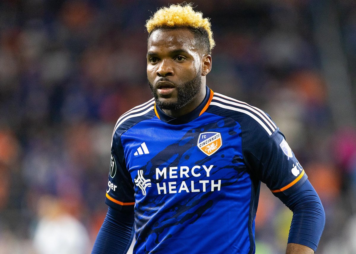 Former MLS star Aaron Boupendza Dies at 28