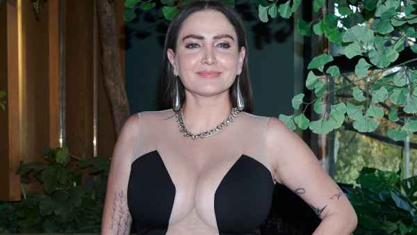 Celia Lora.