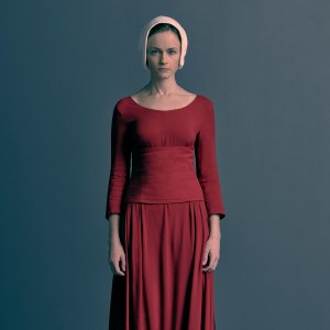 Handmaid Tale EP Dodges Question About Whether Alexis Bledel Will Return