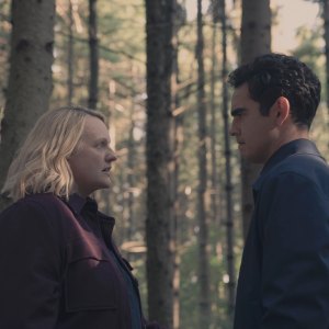 Handmaid s Tale Sets Up Multiple Deaths a Proposal and Shocking Reunion