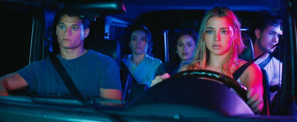 Jennifer Love Hewitt Gets Hooked Back Into Chaos in I Know What You Did Last Summer