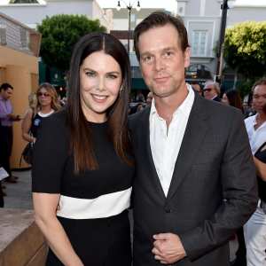 Lauren Graham Alludes to Ex Peter Krause When Discussing Relationship With Parenthood Cast
