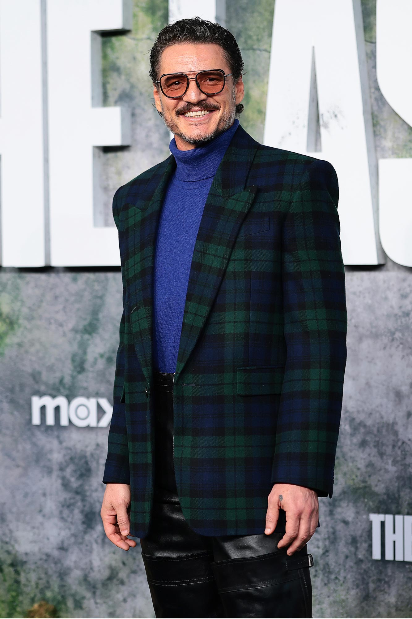 Pedro Pascal Once Said He Avoids Loss by Staying Out of Relationships — But He s Been Linked to Some Major Stars 414