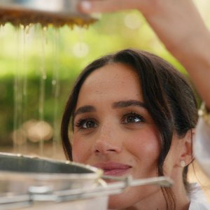Read the Email Meghan Markle Reportedly Sent Customers Who Wont Receive Limited Edition Honey