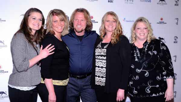 Sister Wives Stars From Season 1 to Now Kody Meri Janelle Christine and Robyn Brown