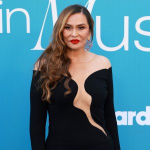 Tina Knowles Has Breast Cancer