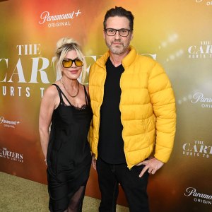 Tori Spelling and Boyfriend Ryan Cramer Make Red Carpet Debut