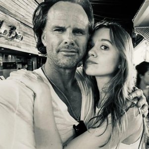 Walton Goggins and Aimee Lou Wood s Friendship Through the Years 441