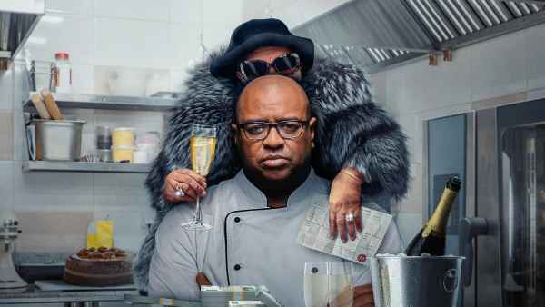 What to Know About How Netflix Doc Con Mum Led to an Arrest