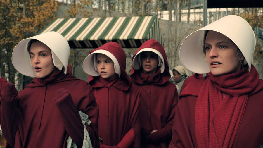 Elisabeth Moss and The Handmaids Tale Cast Stole Their Robes But Dont Know What to Do With Them