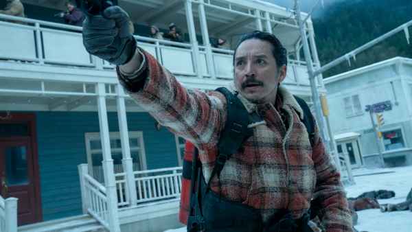 The Last of Us' Gabriel Luna Explains Why Joel's Death Scene Had a Major Change From the Video Game