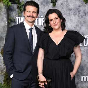 Jason Ritter Teases That Chances of Wife Melanie Lynskey Making a Matlock Cameo Are Pretty Good