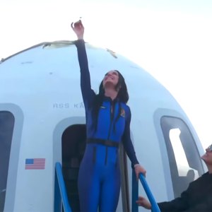 Katy Perry Fulfills Dream of Going to Space During All-Women Flight