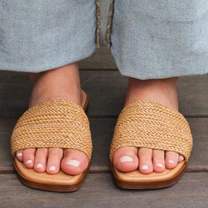 rattan-sandals