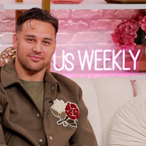 9 1 1 s Ryan Guzman Worried Eddie Might Be Killed Off — But Now He s Hoping for a Season 9 Romance (Exclusive) 845