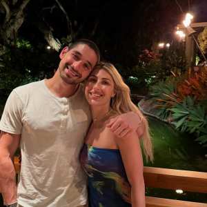 Alan Bersten and Emma Slater Enjoy Hawaii Vacation