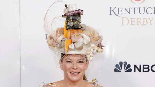 Gail-Simmons-GettyImages-2213234409.jpg
