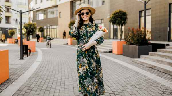 Loose-Fitting Dresses