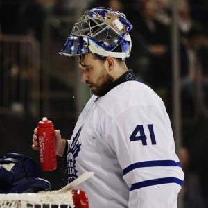 Feature GettyImages-2210450584 Toronto Maple Leafs Goalie Anthony Stolarz