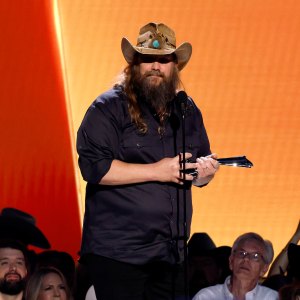GettyImages-2214142304 Chris Stapleton Wins Artist of the Year Feature