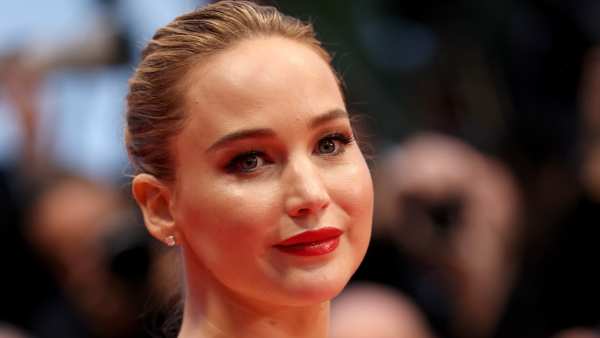 GettyImages-2215599132-Jennifer-Lawrence-on-Filming-5-Months-Pregnant