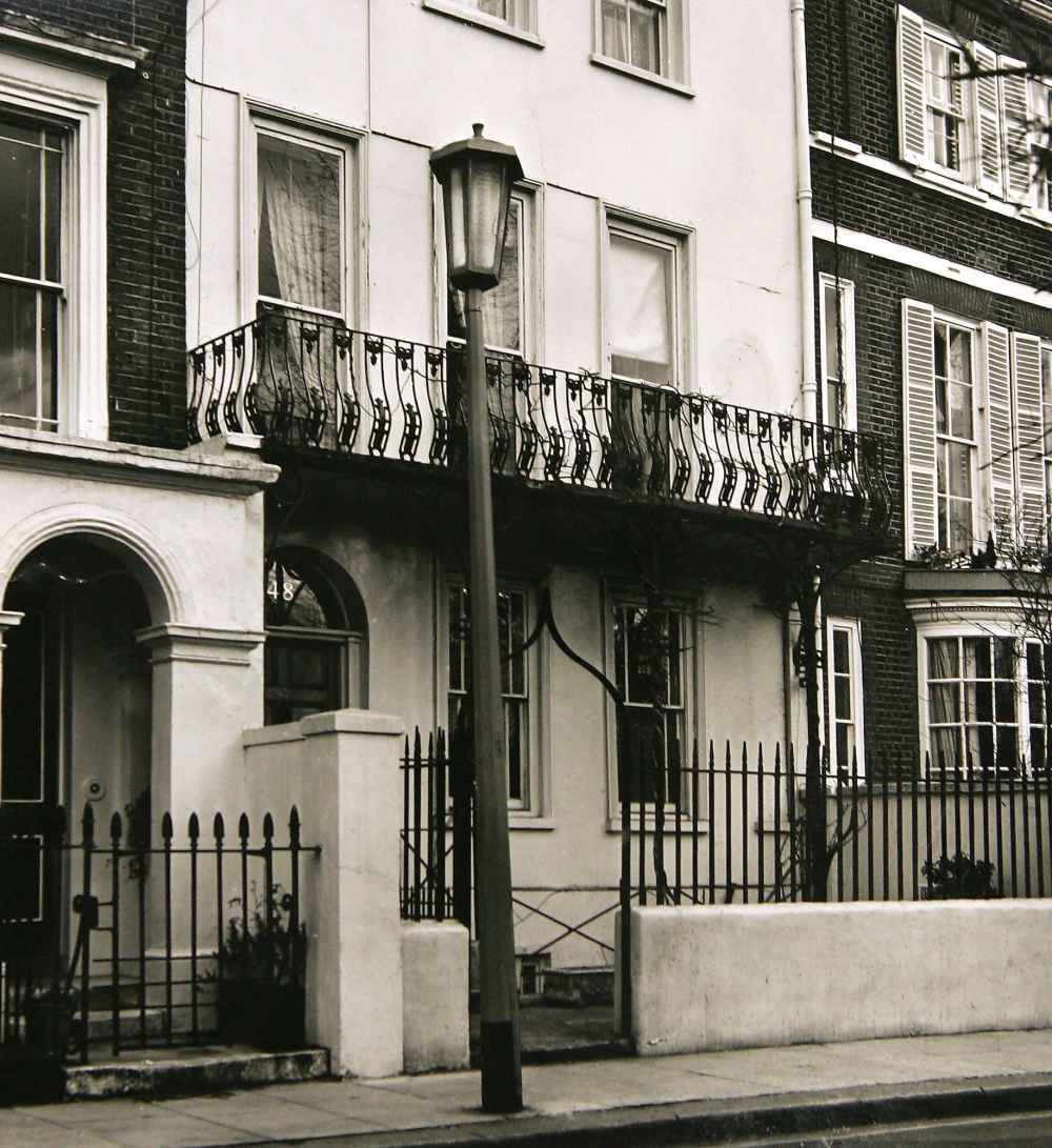 GettyImages-53316054 Jagger Faithful Chelsea Exterior.jpg