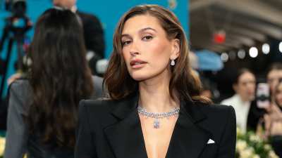 Hailey-Bieber-GettyImages-2213619835