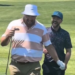 Justin Timblerlake Jokes About Being Travis Kelce Backup Dancer