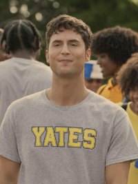 Benito Skinner in 'Overcompensating.'