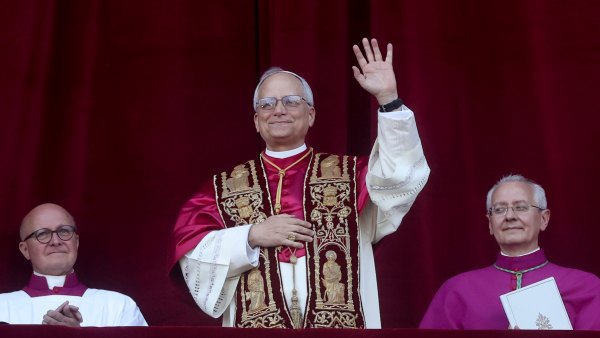 Pope Leo GettyImages-2214169466.jpg