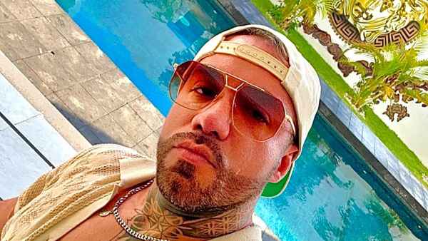 Quien es Bruno Espino El novio stripper de Niurka Marcos 20 anos menor que ella