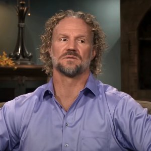 Sister Wives Recap Kody Compares His Life to Batman Returns Claiming He s Been Villainized