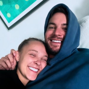 SnapInsta.to_499968811_18519004150024102_4189225796573721735_n-JoJo-Siwa-Chris-Hughes.jpg