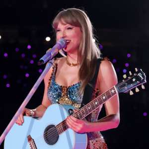Taylor-Swift-GettyImages-2182404628