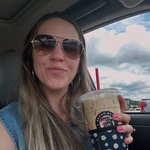 Jill Duggar Reunites With Her Mom Michelle and Sister Jessa for a Wonderful Birthday Time